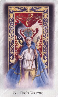 Celtic Dragon Tarot. Аркан V Первосвященник.
