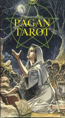   (Pagan Tarot). /.